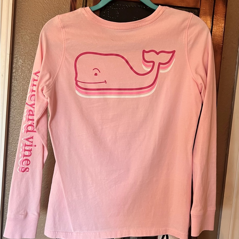 Vineyard Vines Tee.